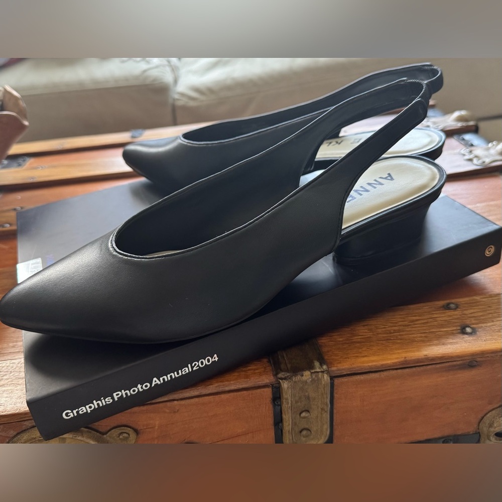 Anne Klein iFlex Leather “Charlotte” Slingback Pumps